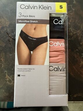 Calvin Klein 3-Pack Bikini Set — Black, Blush, Nude